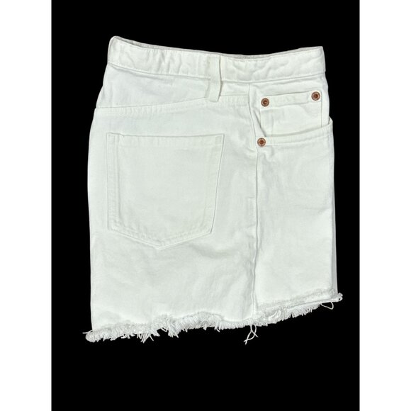 Zara Size 6 Womens White High-Waisted Denim Shorts With Raw Hem & Button Fly - Picture 4 of 8